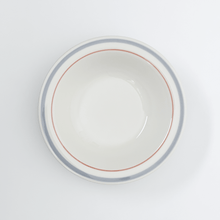 Load image into Gallery viewer, Kanesuzu Fog Salad Bowl - 카네수즈 포그 샐러드 볼
